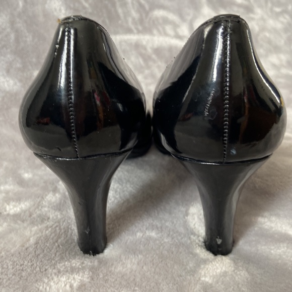 Liz Claiborne heeled peep toe classic pump shoe - Picture 4 of 7
